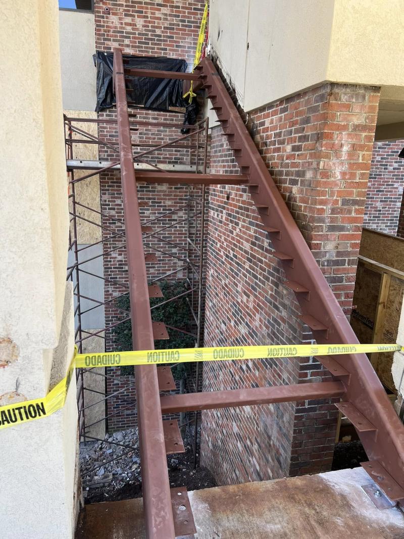 Steps, Rails & Installation